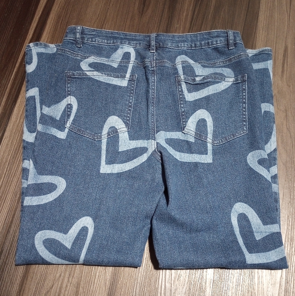Versona Stretch Jeans - Picture 4 of 8